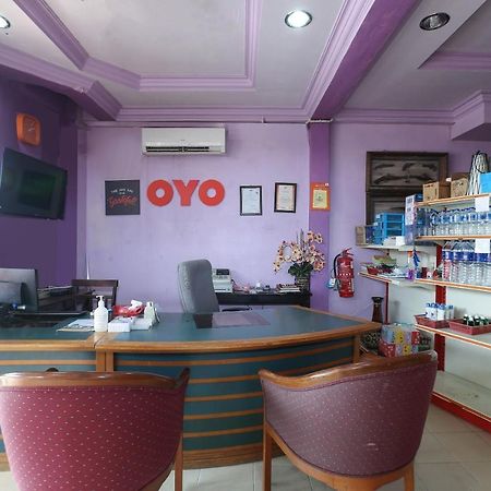 Oyo 89892 Hotel Jeli Inn Екстериор снимка
