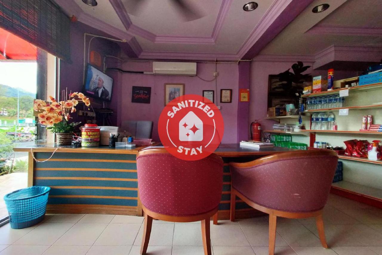 Oyo 89892 Hotel Jeli Inn Екстериор снимка