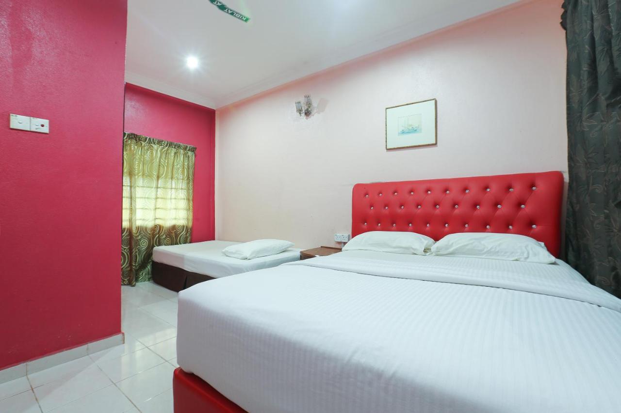 Oyo 89892 Hotel Jeli Inn Екстериор снимка