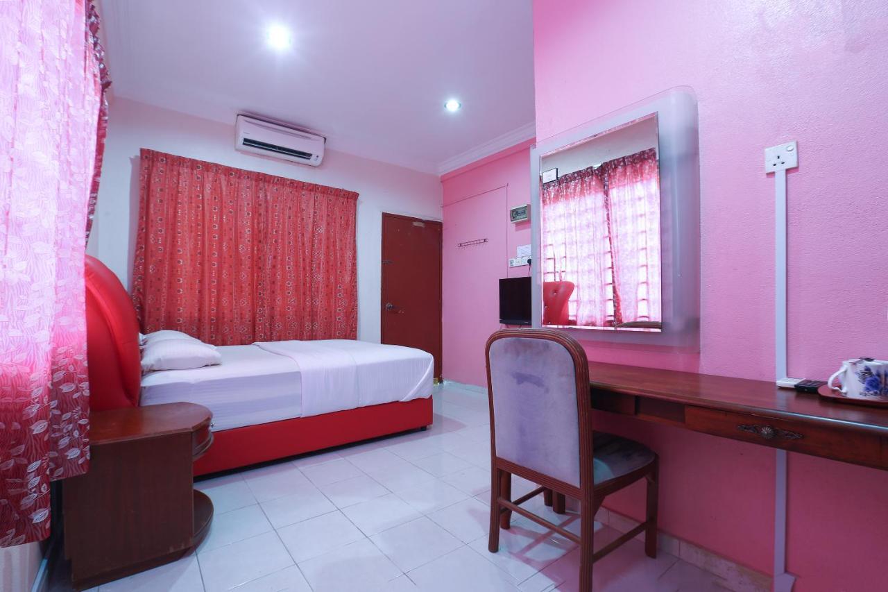 Oyo 89892 Hotel Jeli Inn Екстериор снимка