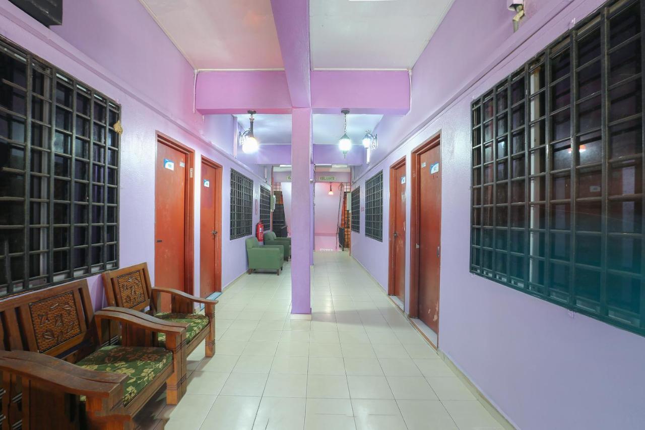 Oyo 89892 Hotel Jeli Inn Екстериор снимка