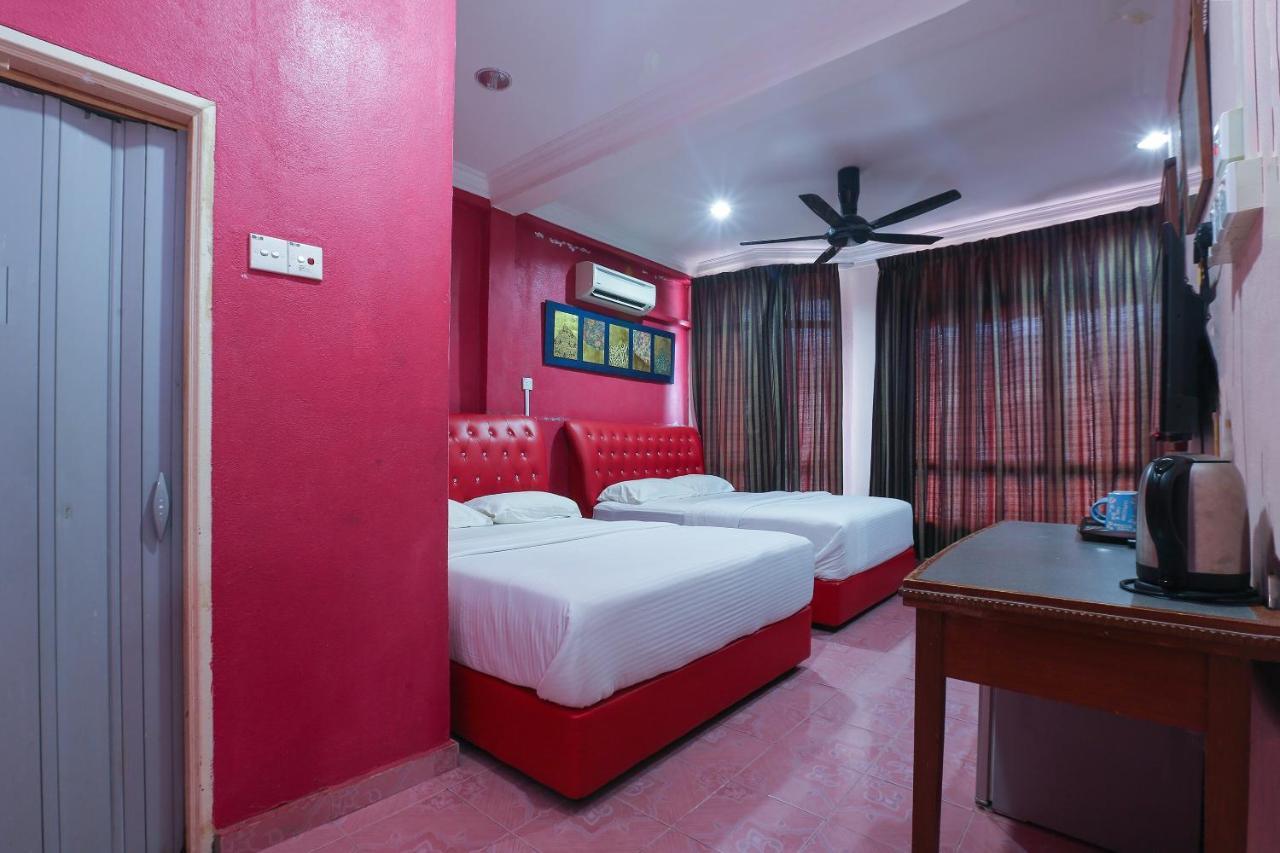 Oyo 89892 Hotel Jeli Inn Екстериор снимка