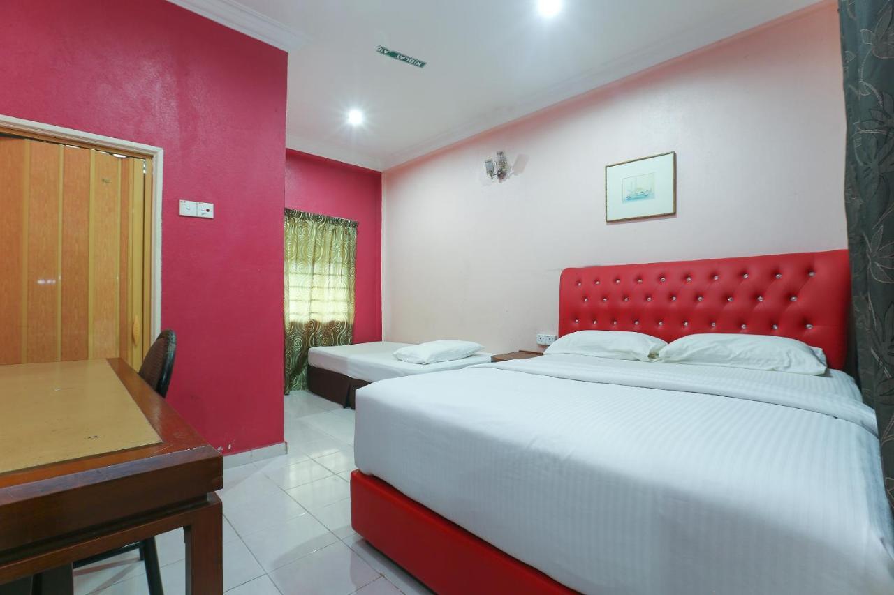 Oyo 89892 Hotel Jeli Inn Екстериор снимка